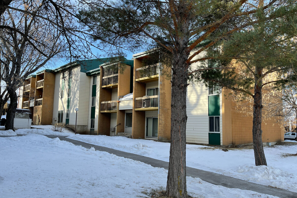 Cottonwood Apartments